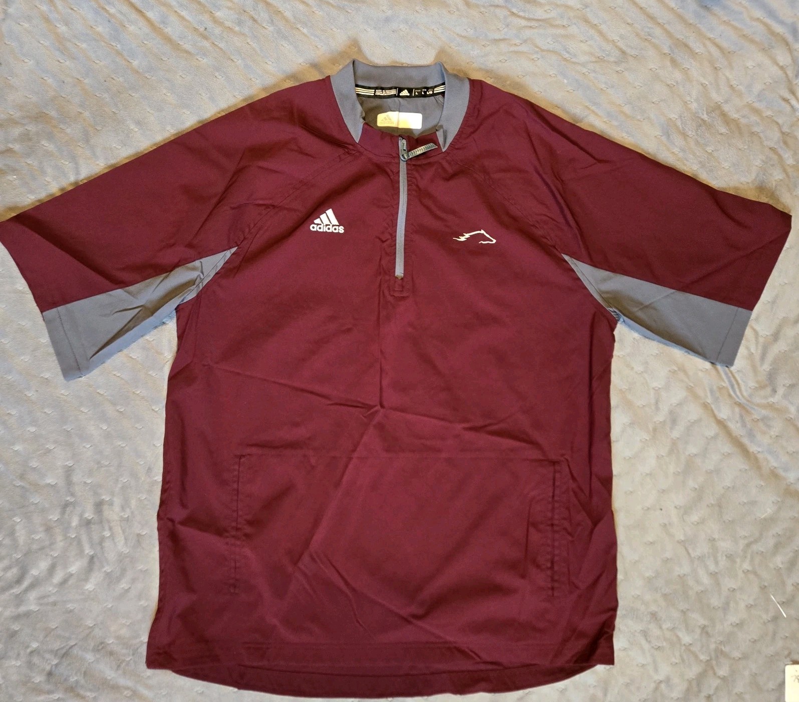 Adidas Men's Large Pullover Quarter Zip Windbreaker Maroon Polo Shirt Pullover gallery