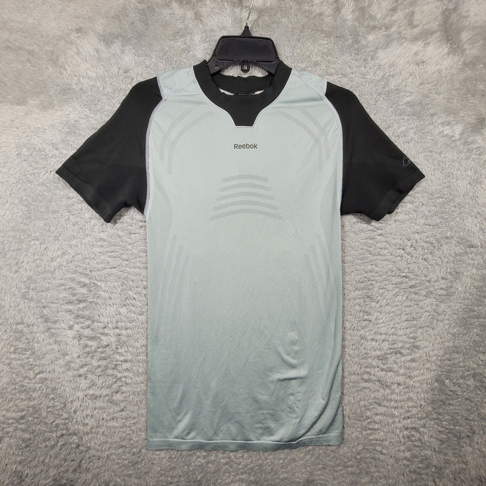Reebok Compression Shirt Mens Medium Short Sleeve Seamless NWT gallery