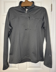 Patagonia Men’s R1® Pullover Grey 40109 size Large Quarter zip