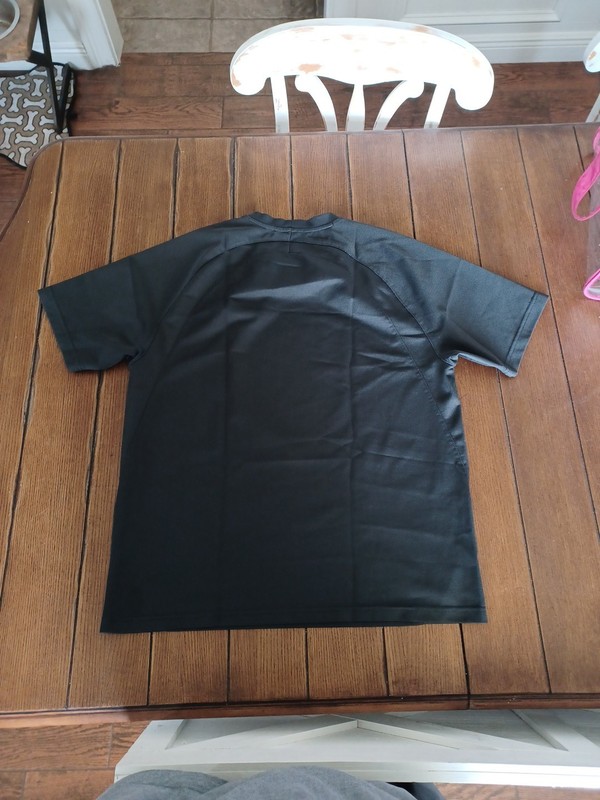 Nike T-shirt Large Gray Lightweight pullover. gallery