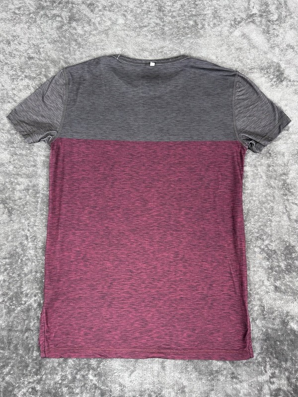 Men’s American Eagle AE ACTIVE Flex Burgundy Tee Gray/White Sz S gallery