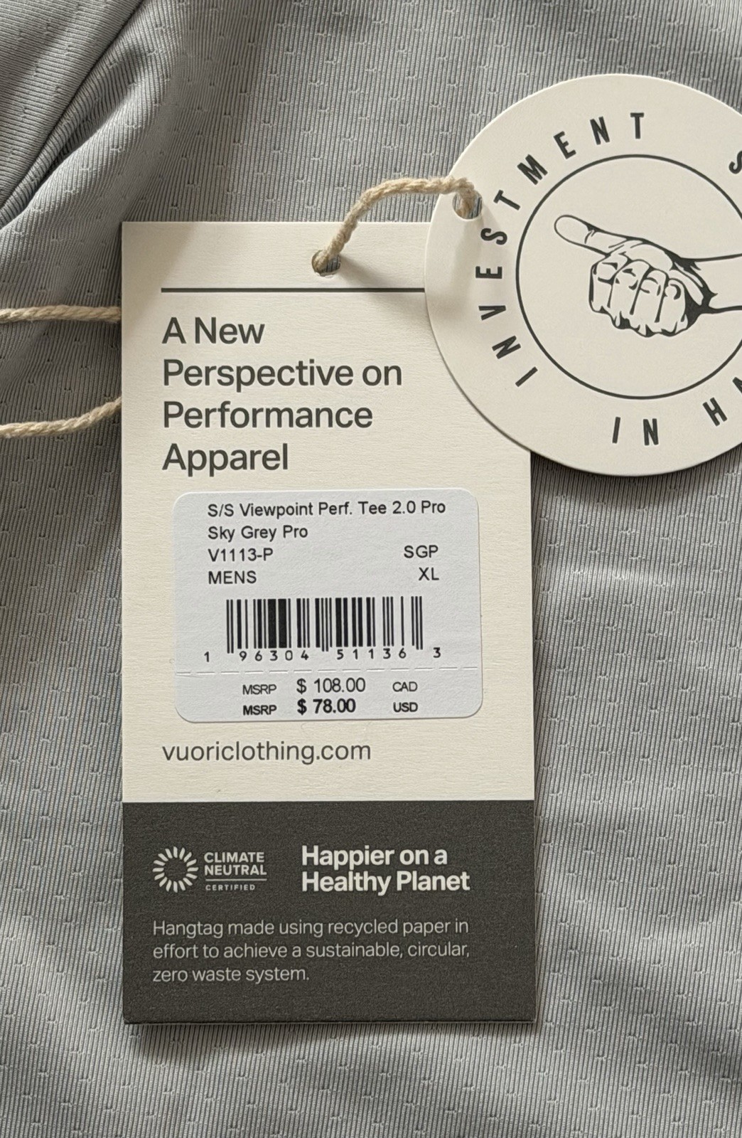 Vuori Short Sleeve Viewpoint Performance Tee 2.0 Sky Grey Sz XL V1113-P NWT gallery