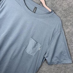 Vuori Tradewind Performance Tee Mens Sz M Blue Moisture Wick Quick Dry Pocket