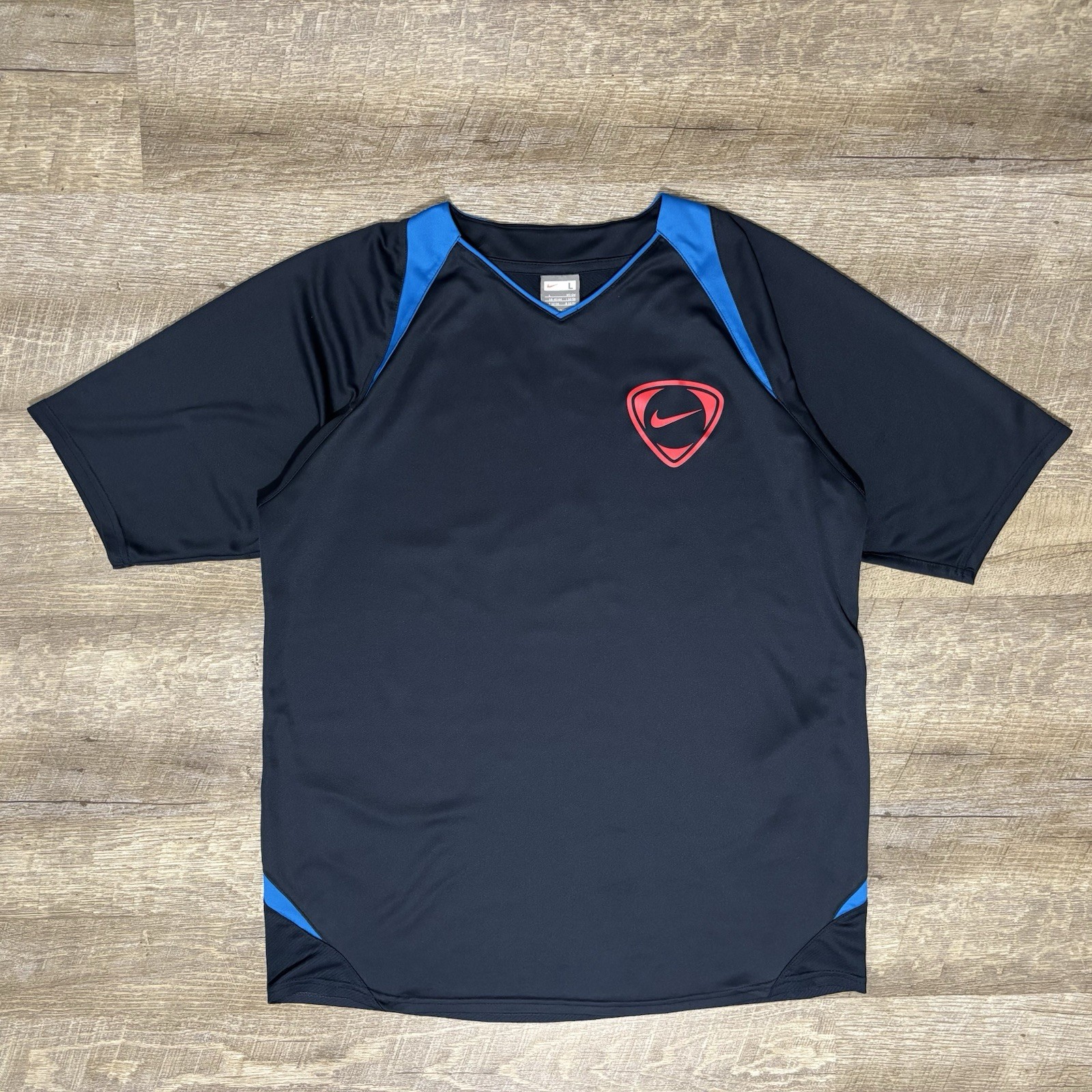 Vintage Nike Soccer Shirt Men's L Blue Y2K Jersey Lightweight Wicking gallery
