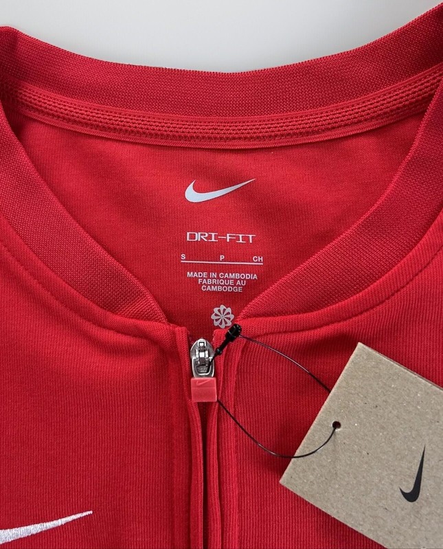 Nike Dri-FIT TEAM Men’s Size S Long Sleeve 1/4-Zip Top Red/White DV6751-657 NWT gallery