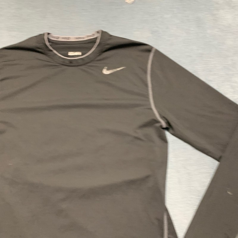Nike Pro Combat Dri Fit Compression Shirt Mens S Black Swoosh Logo Performance gallery