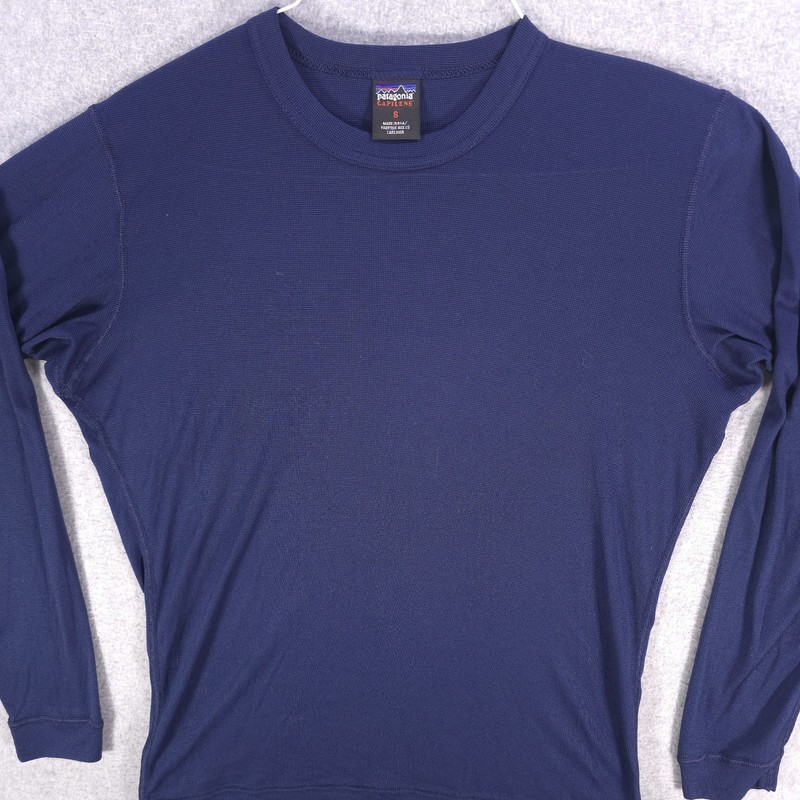 Patagonia Blue Capilene Vtg USA Long Sleeve Base Layer Crew Shirt Mens Small gallery