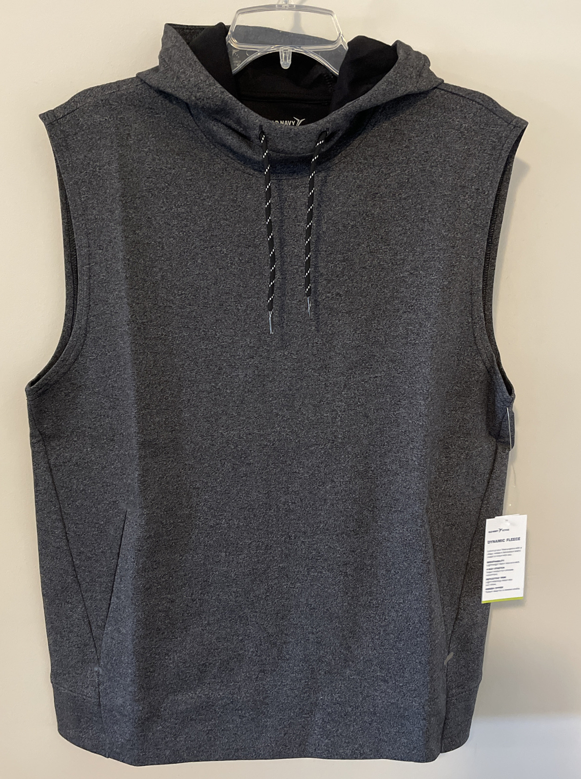 Old Navy Active Men’s Dynamic Fleece Medium Zip Pocket Hooded Shirt NWT! A3064 gallery