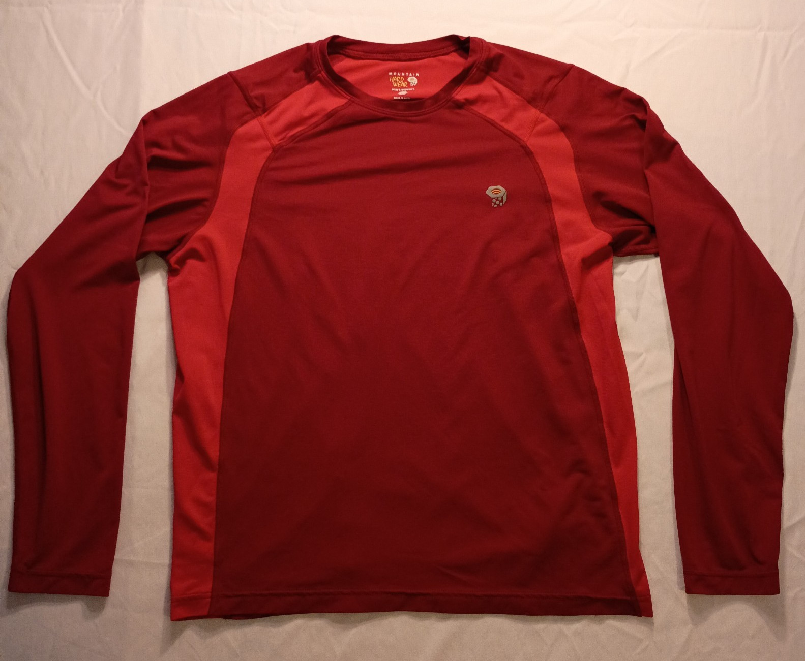 Mountain Hardwear Red Long Sleeve Light Weight Shirt Large Men's Travel Outdoors gallery