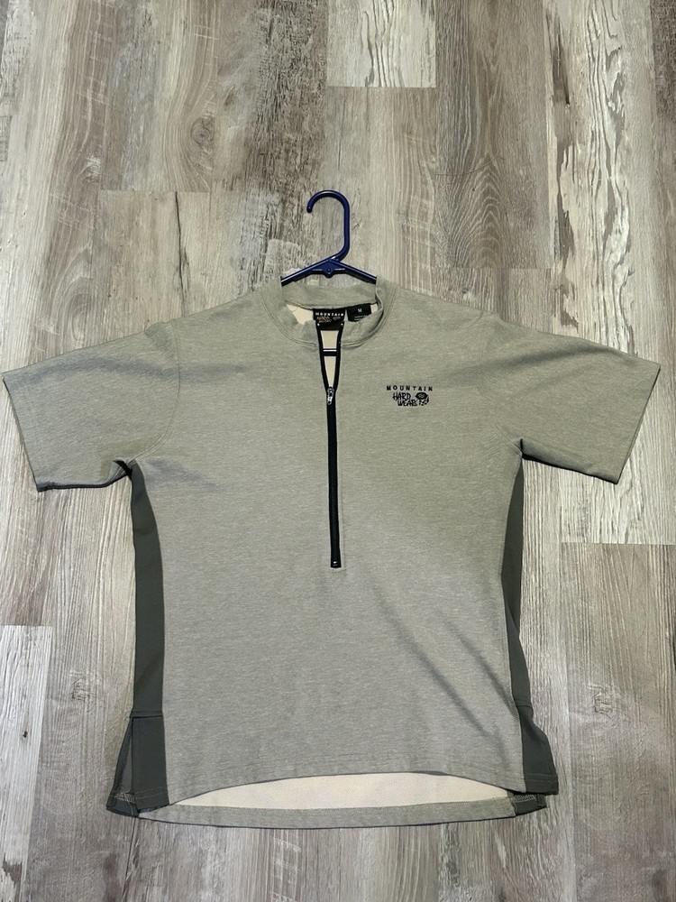 Mountain Hardware Men’s 1/2 Zip Pullover Two Tone Grey M Shirt