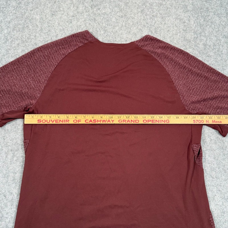 Lululemon x Barry's Boot Camp Maroon Stronger As One T-Shirt Tee Men's Size L gallery