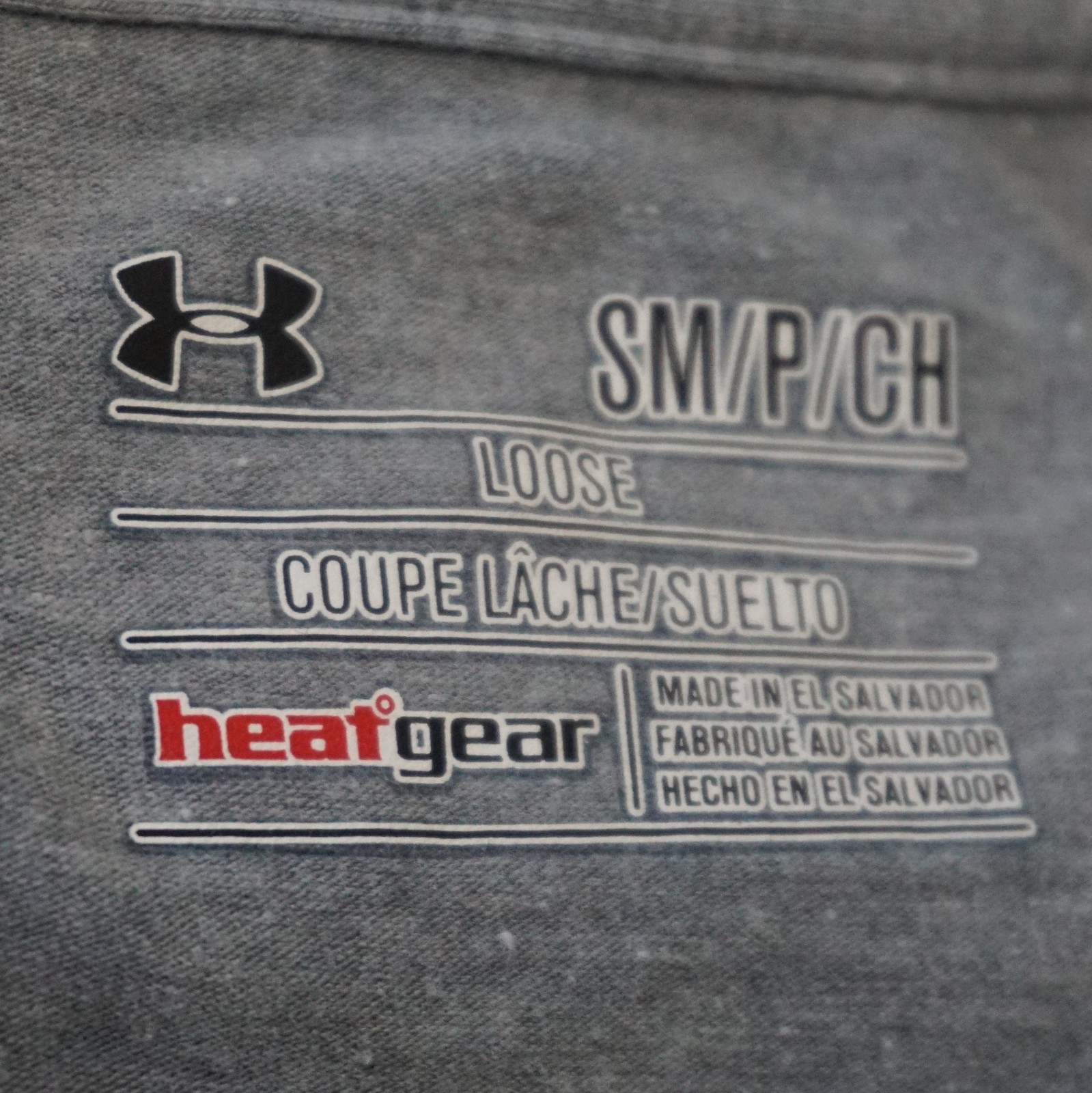 Under Armour Heat Gear Gray Fragmented Green and Blue Logo Athletic Tee Men’s Sm gallery