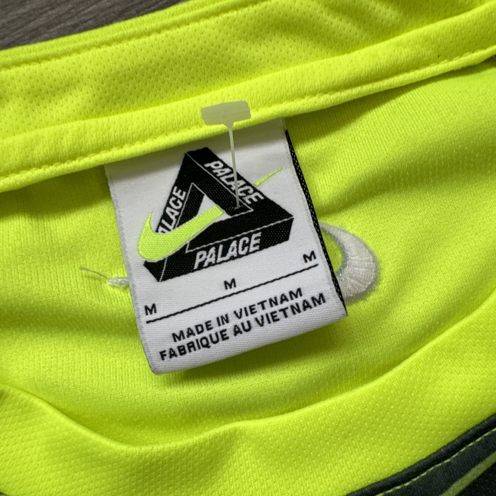 Palace Nike Total 90 Jersey - Volt - Medium gallery