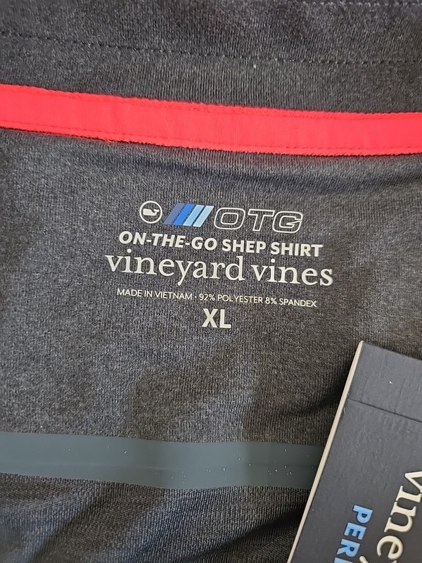 Vineyard Vines NWT Naples Preformance 1/4 Zip On The Go Shep Shirt Mens Sz XL gallery
