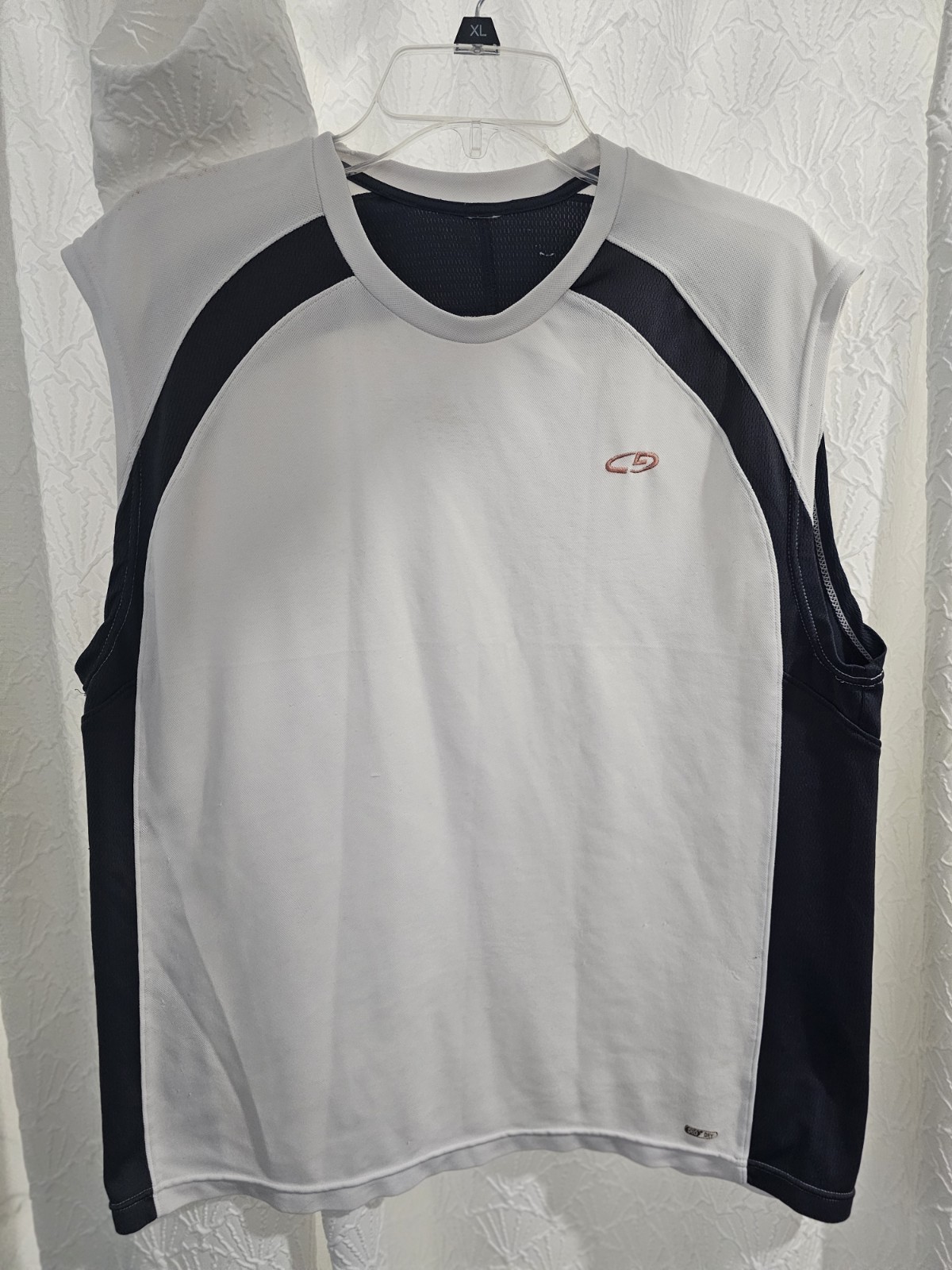 Men's Medium/Large (Measurements In Pics) White/Gray Sleeveless Athletic Top gallery