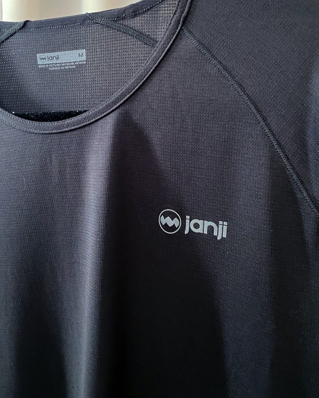 Janji Men's Run All Day Tee - Size Medium - Excellent Condition gallery