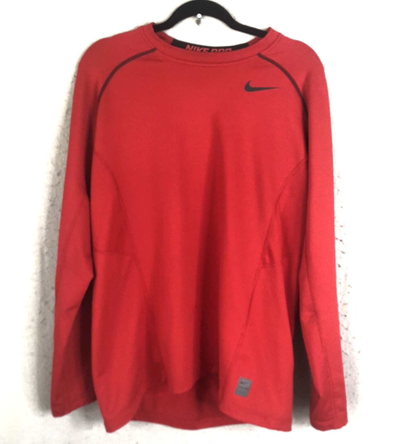 Nike Pro Sweater Mens Extra Large Red Dri Fit Athleisure Athletic Work Out Gymn gallery