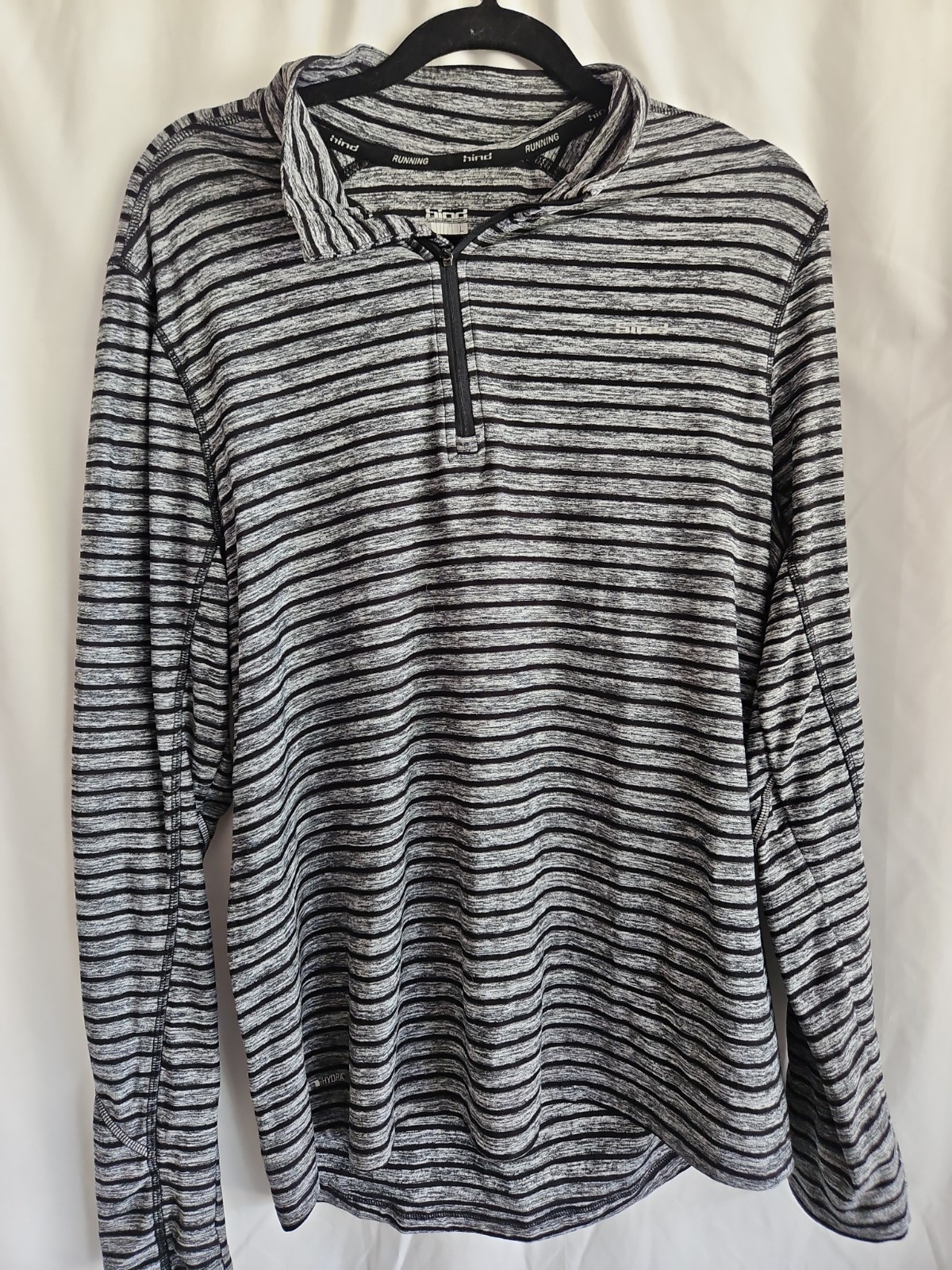 Hind Running Long Sleeve Pullover Size Large Gray And Black gallery