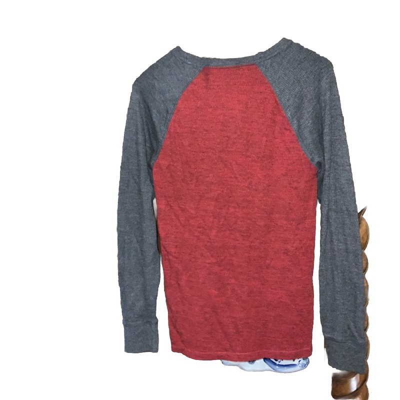 Men’s Red And Black Long Sleeve Pullover Shirt Sz Small gallery