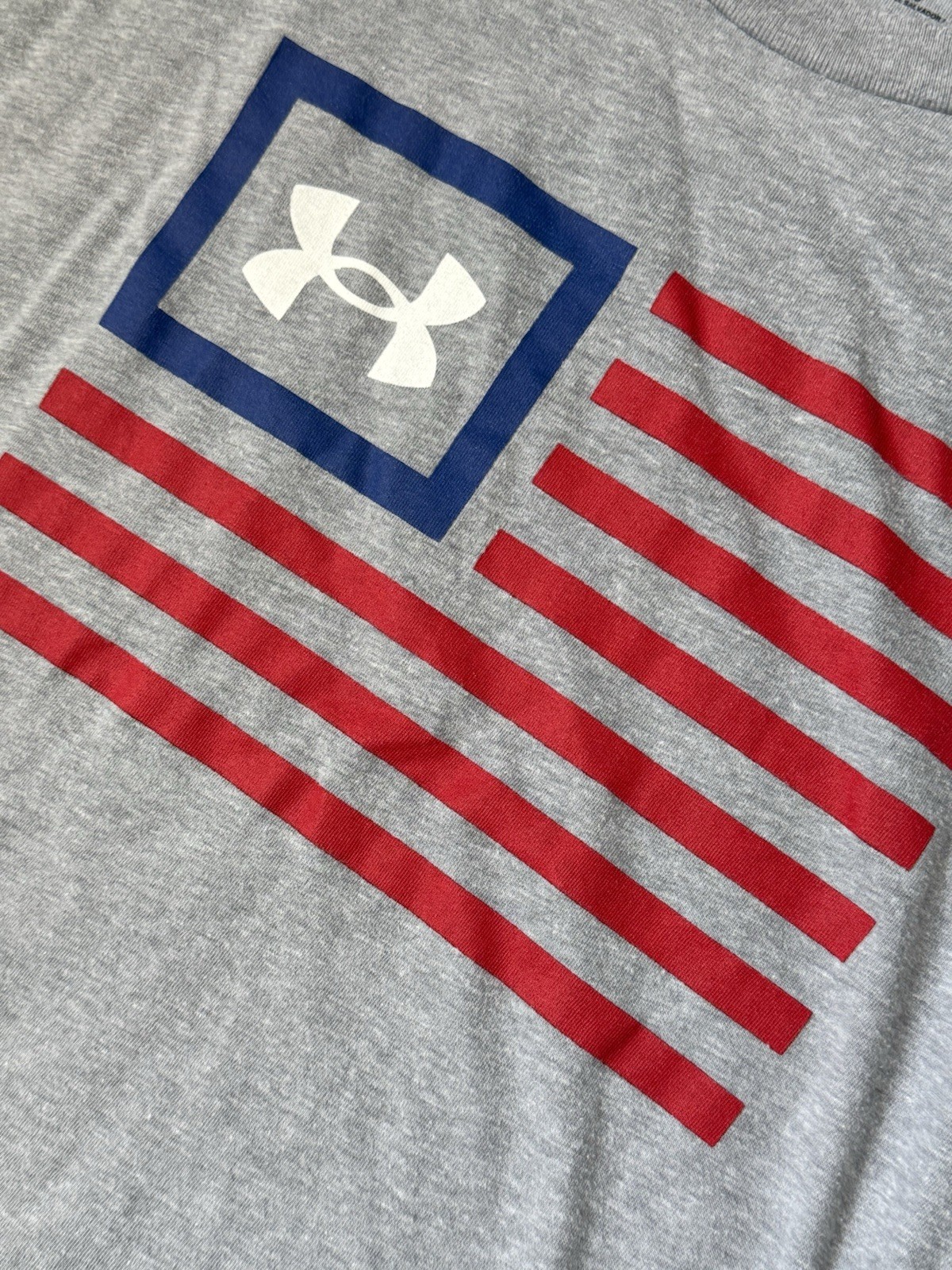 Under Armour Freedom Flag Shirt Mens L Loose Long Sleeve Crew Neck USA Euc gallery
