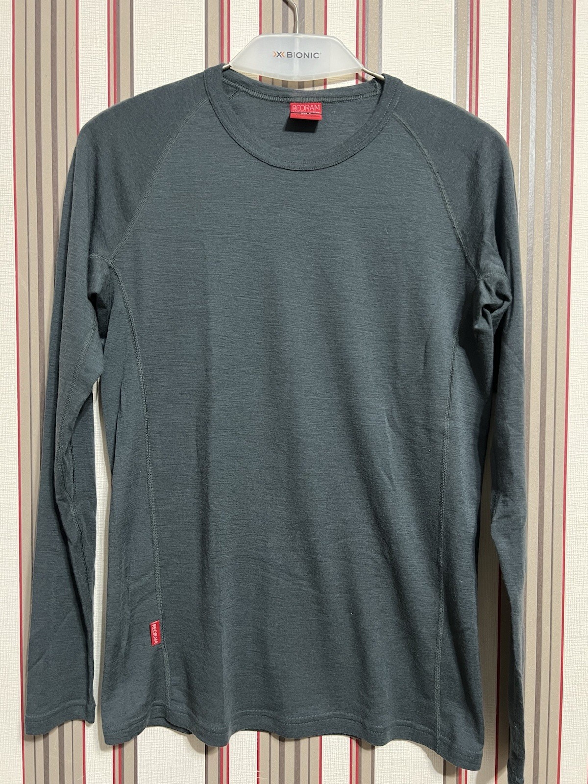 REDRAM Icebreaker Merino Wool Base layer Jersey Top shirt men's Sz L gallery