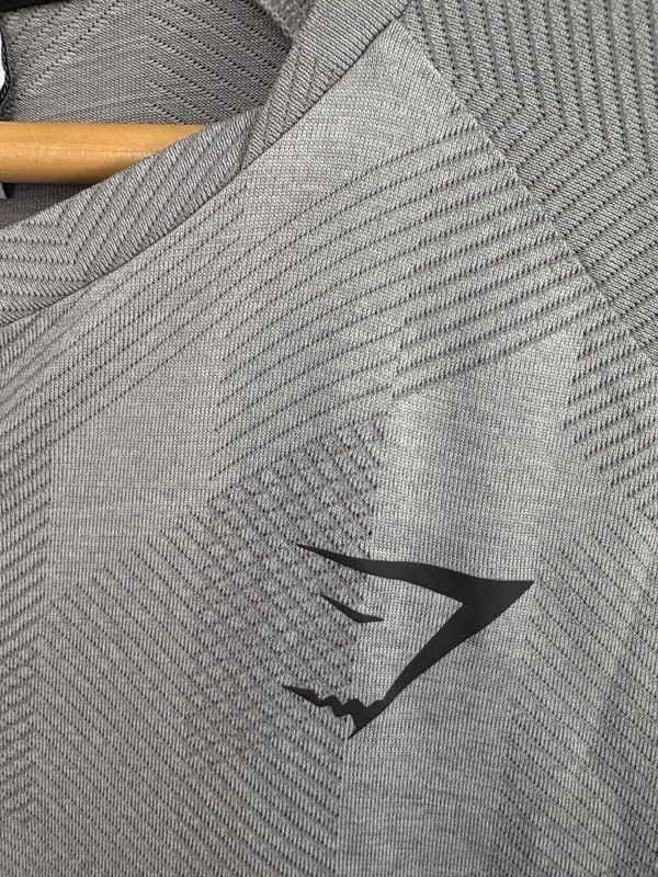 Gymshark Men's Apex Lightweight Performance Geometric T-Shirt 2XL Gray gallery