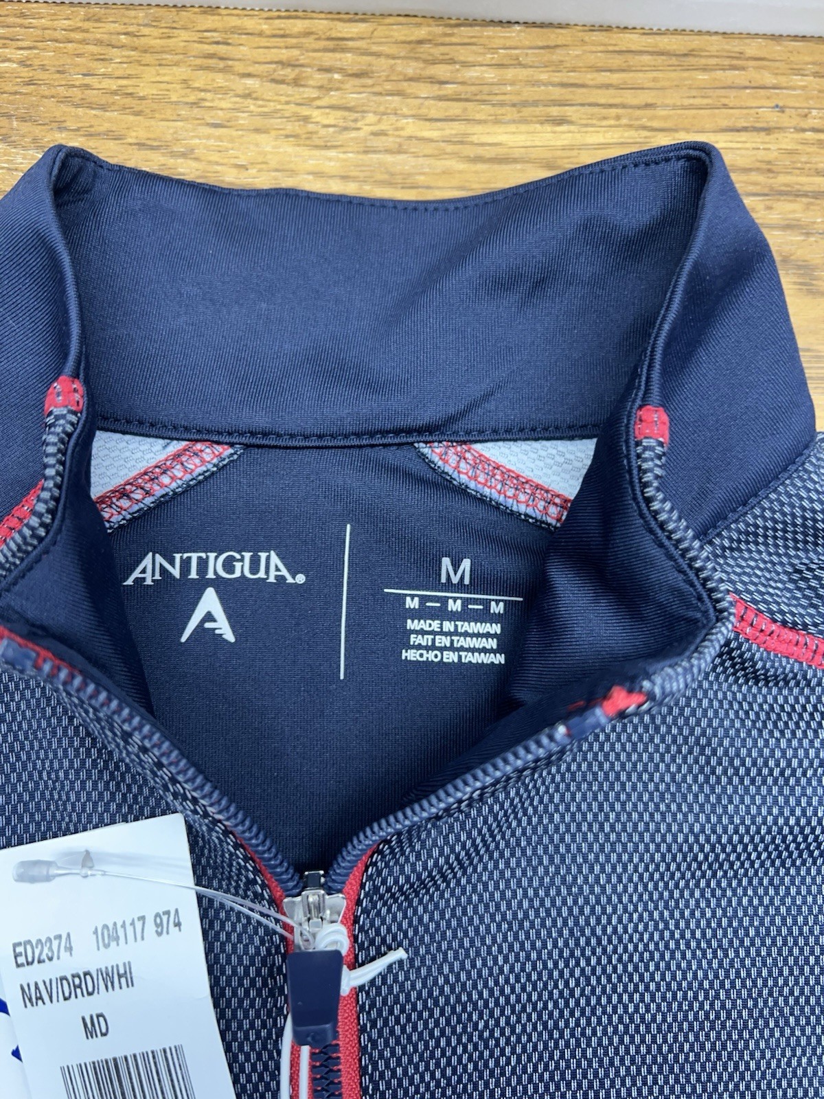Minnesota Twins Shirt Mens Medium Antigua Activewear Long Sleeve Quarter Zip NWT gallery