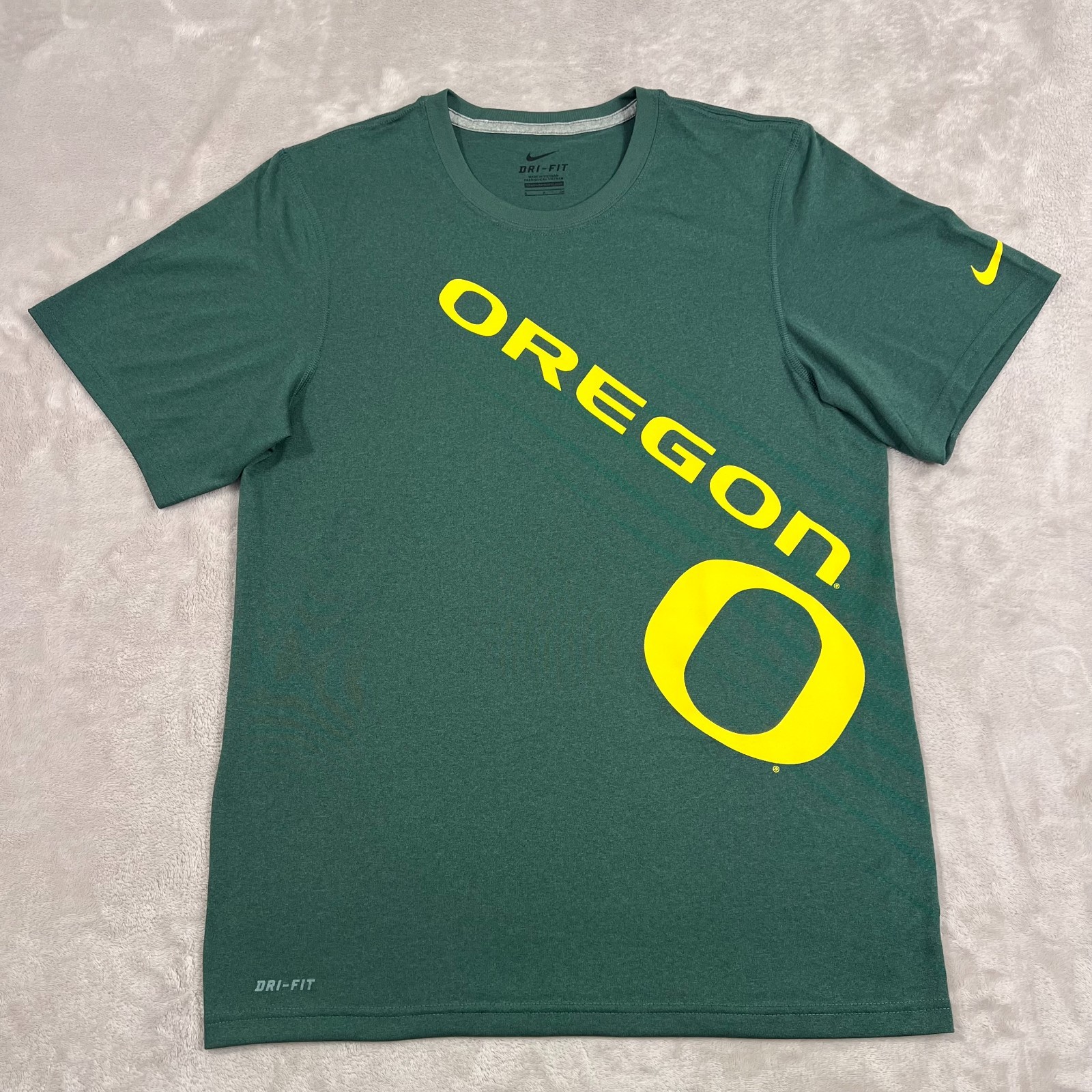 University Of Oregon Nike Shirt Mens Size Small Green Performance Dri Fit Ducks gallery