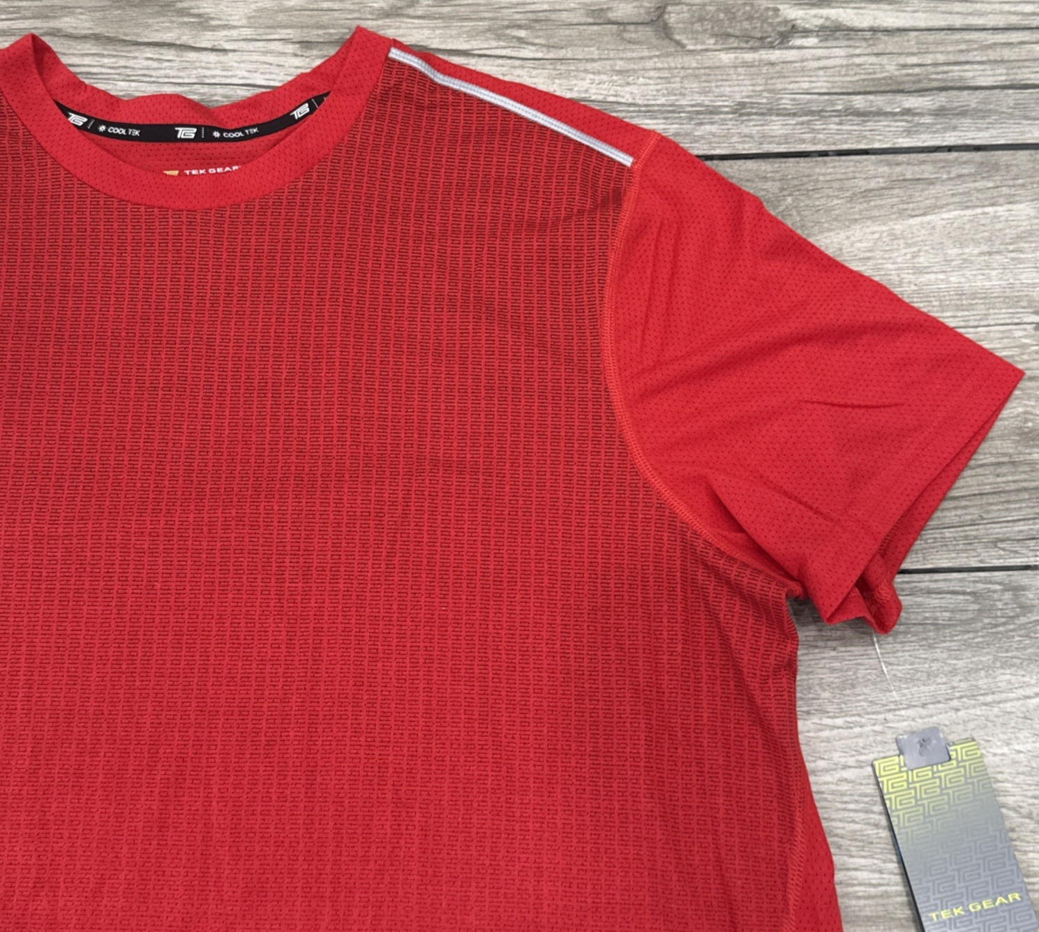 XXL Tek Gear 2016 Tee Red Cooltek Quick Dry Performance 2017 T-Shirt gallery