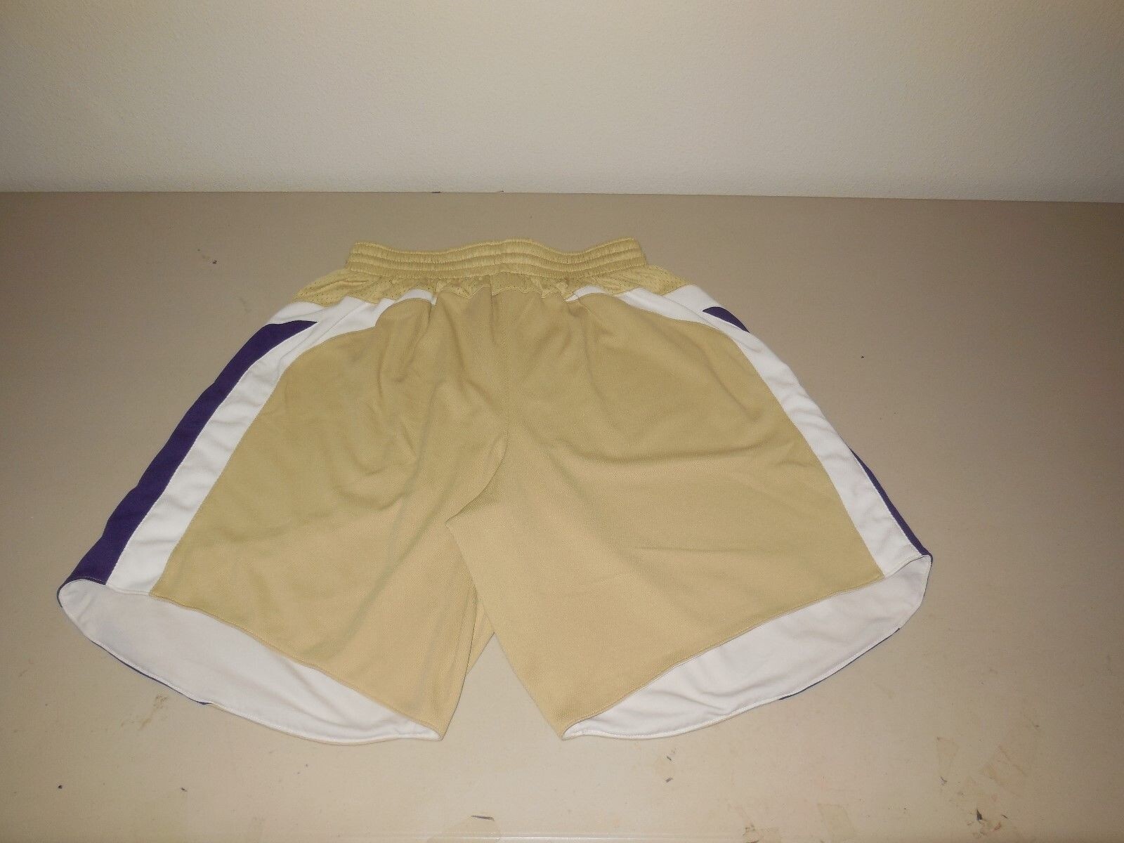 Nike Washington Huskies Basketball Shorts Authentic Team Issue Athletic 36 Small gallery