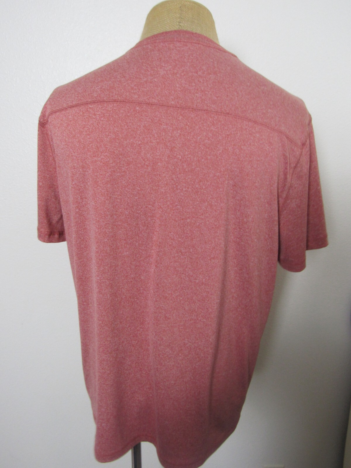 PARADISE COLLECTION, MEN'S RUST POLY BL SHORT SLEEVED ON-THE-GO SHIRT, SIZE L gallery