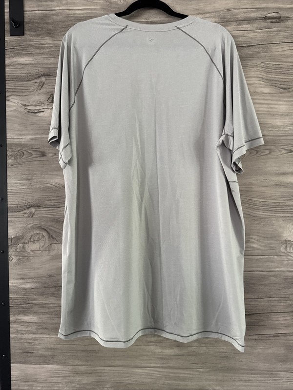 Men's Grey Old Navy Active Go-Dry Cool T-Shirt Size XXL Tall FREE SHIPPING! gallery