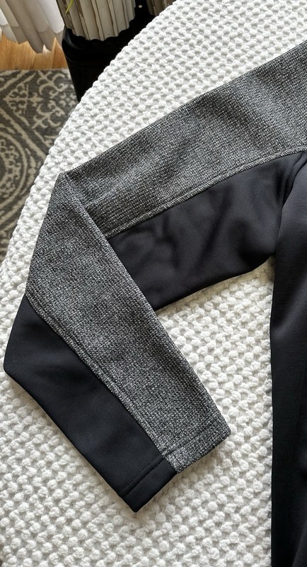 Spyder 1/4 Zip Men’s XXL Gray And Black Pullover High Neck gallery