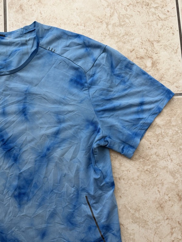 Lululemon Fast & Free Men’s Short Sleeve Tie Dye Medium Running Training T-Shirt gallery