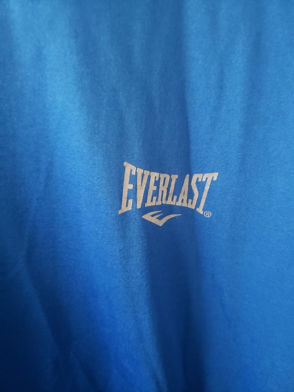 blue Everlast polyester T-shirt is a men's athletic top Tshirt XL gallery