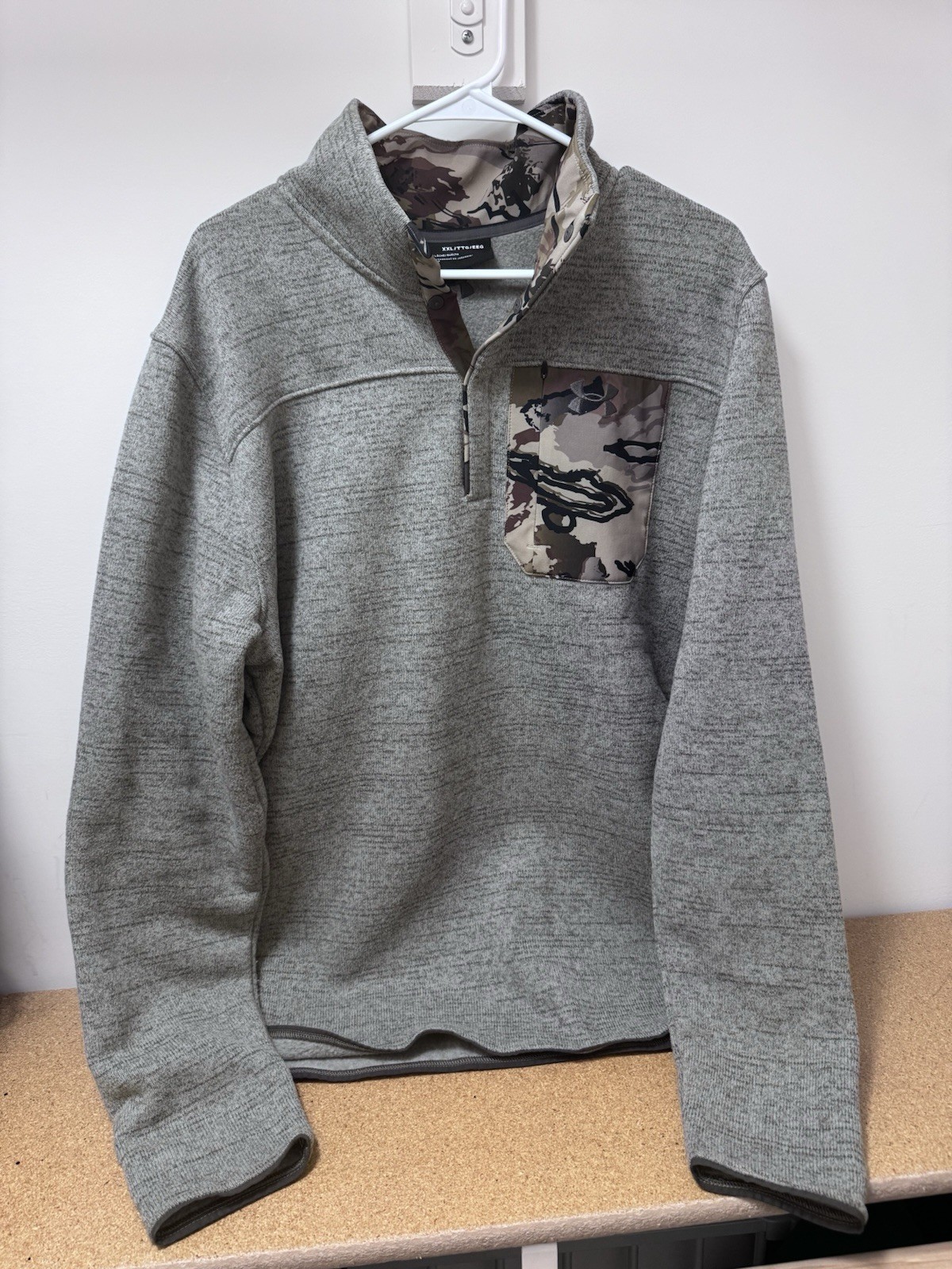 Under Armor Mens XXL Gray Camo 1/4 Snap Pullover Fleece Long Sleeve Outdoors gallery