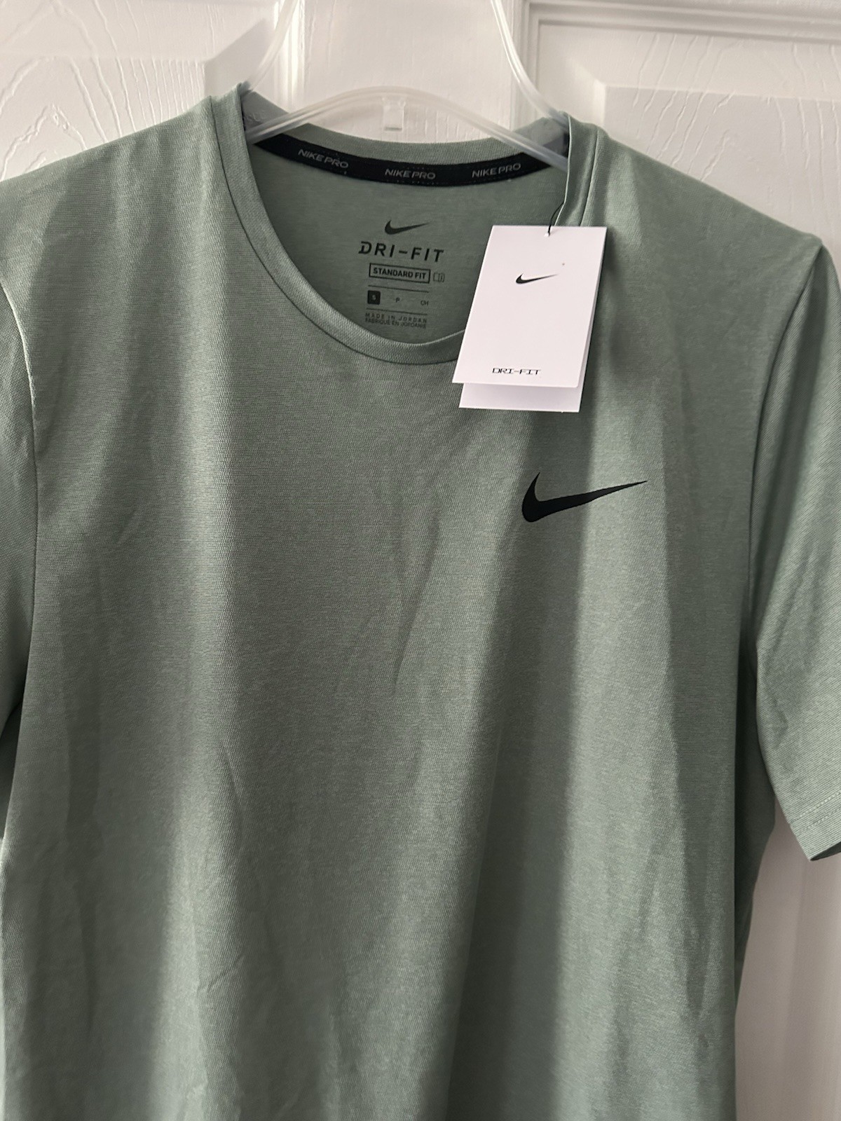 Men's Nike Pro Dri-FIT Round Neck Short Sleeve SMALL oil green/horizon green gallery