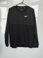 Nike Dri-FIT Running Long Sleeve T-Shirt Black – Men’s Size Large