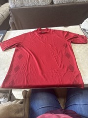 Greg Norman Activewear Shirt Mens M Golf Performance Stretch Play Dry Red