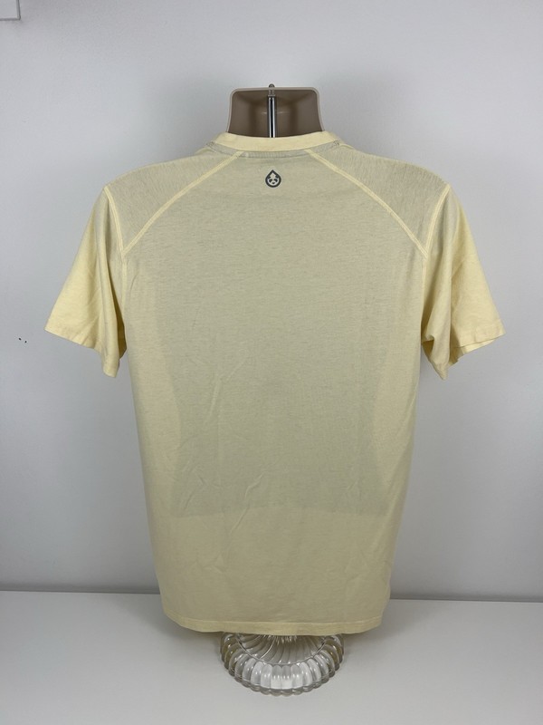 Tasc Carrollton Bamboo Performance T Shirt Mens Size M Medium Summer Yellow gallery