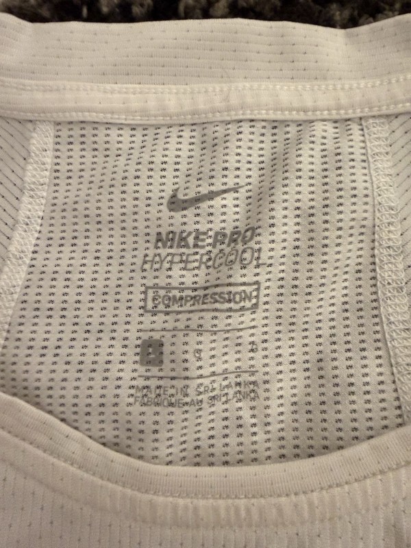 Nike Pro Hypercool Men’s L White Compression Sleeveless Tank NFL Colts TEAM gallery