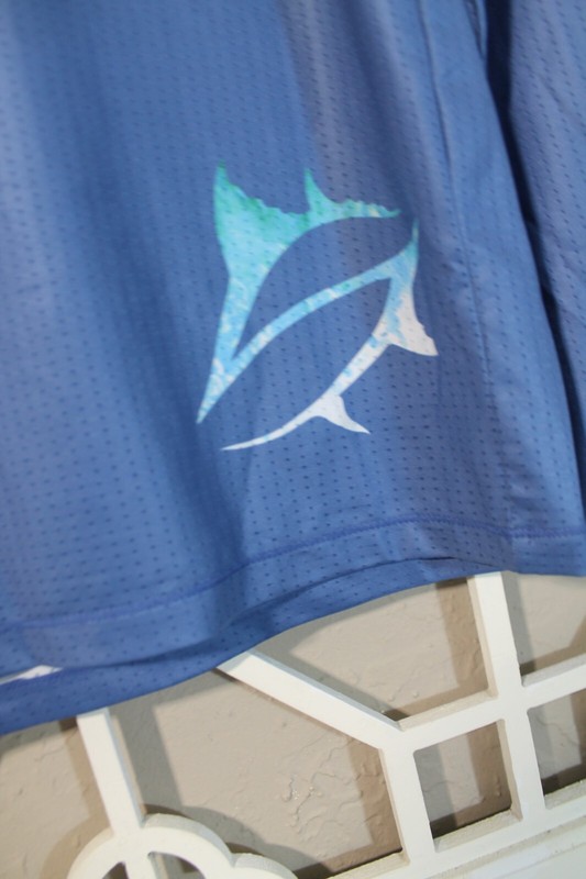 NWT Loco Kaile Shirt Mens S Small Blue Lightweight Fish Fishing Colorful Outdoor gallery