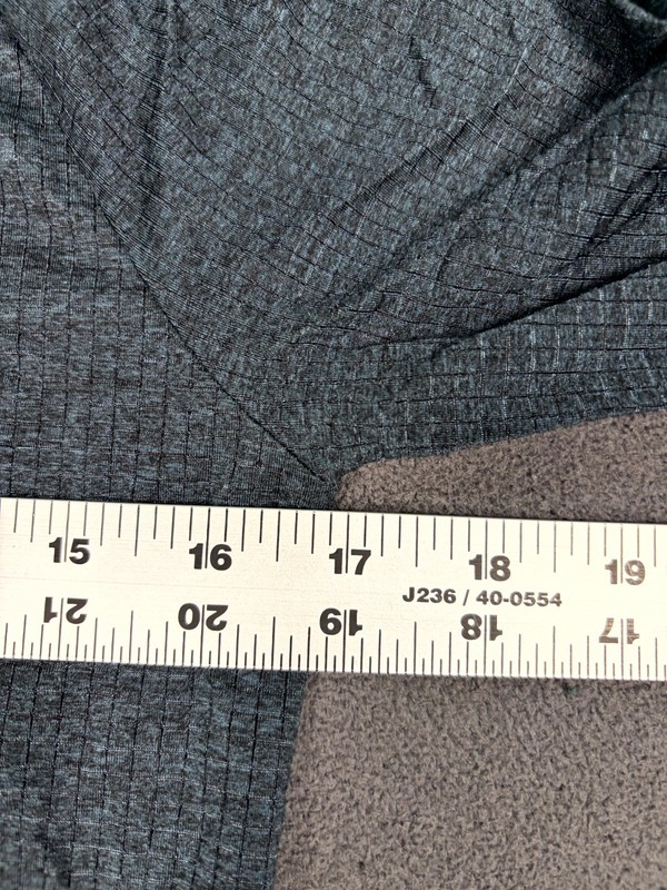Spyder Active ProWeb Performance Top Mens Small Gray Mock Neck 1/4 Zip Athletic gallery