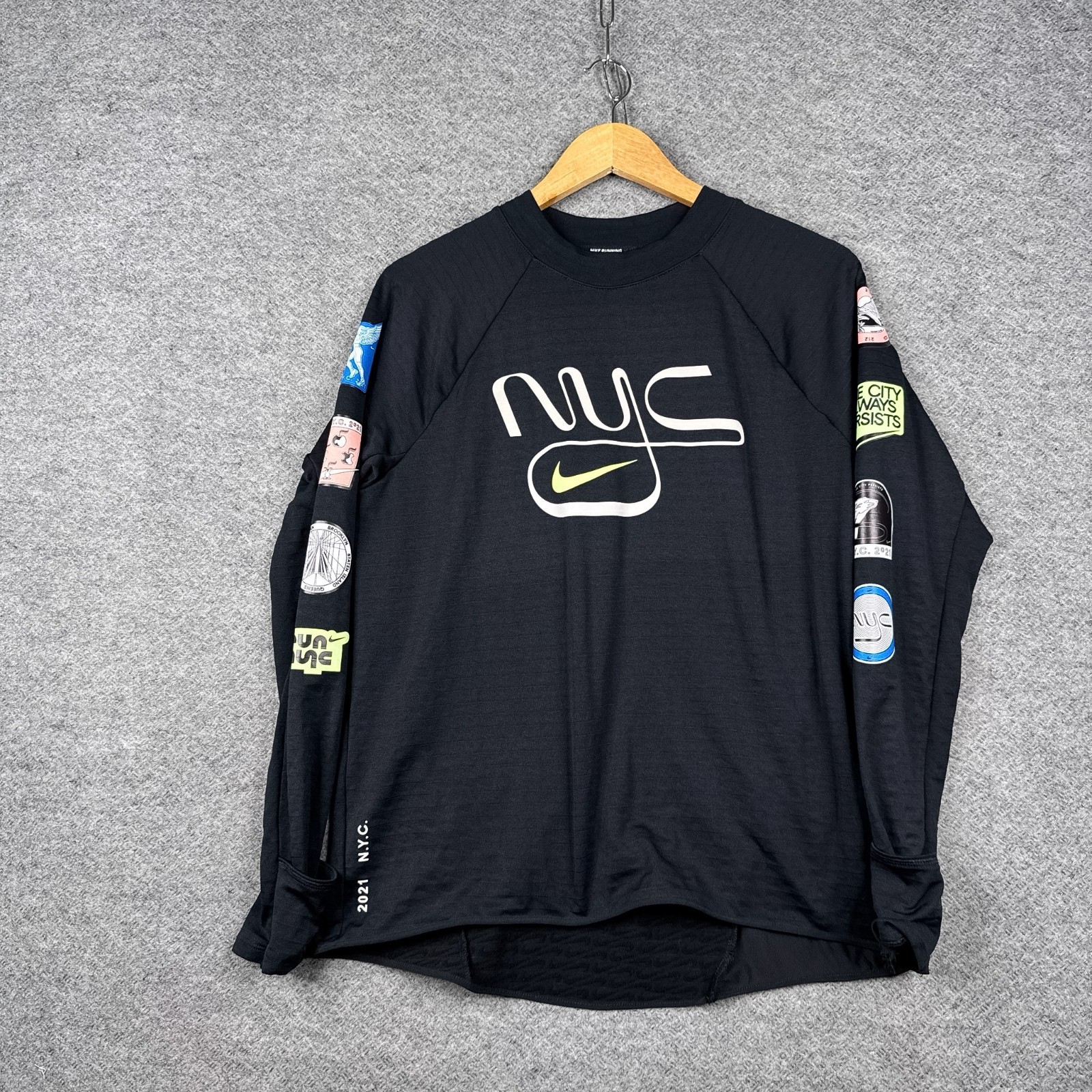Nike Shirt Womens Large Black Long Sleeve Therma Fit Element NYC Running DN7513 gallery