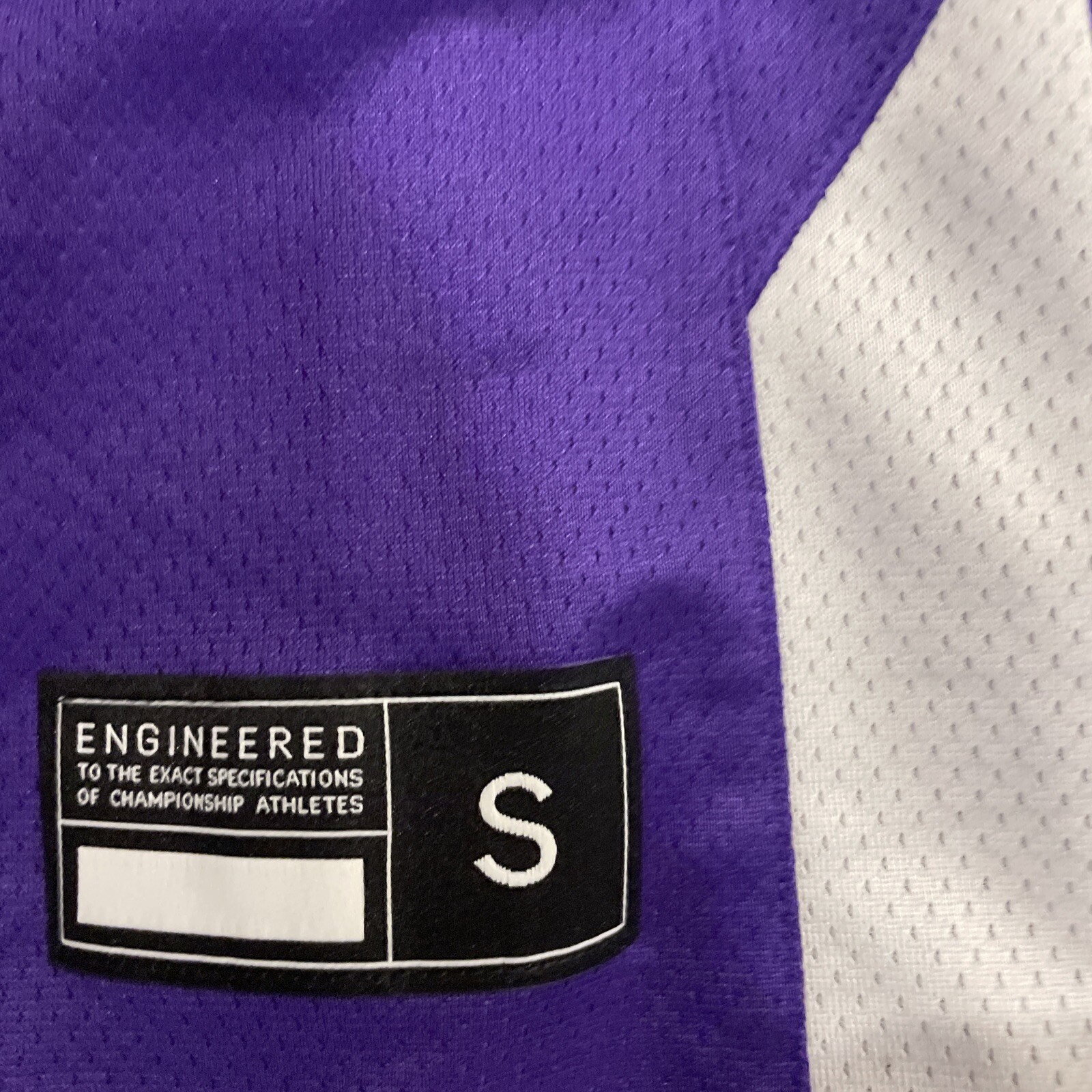Nike Team Mens Size S Dri-FIT Reversible Basketball Practice Jersey Purple White gallery