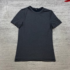 Lululemon Shirt Medium Black Metal Athleisure Yoga Vented Preppy Casual Outdoors