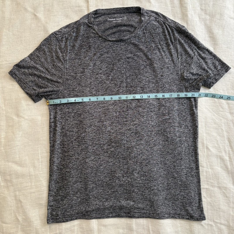 Outdoor Voices Men's CloudKnit Shirt Gray Heather Performance Workout Running gallery