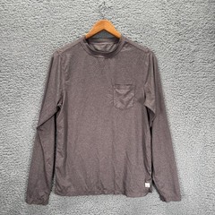 Vuori Shirt Mens Small Tradewind Long Sleeve Pocket Performance Tee V177