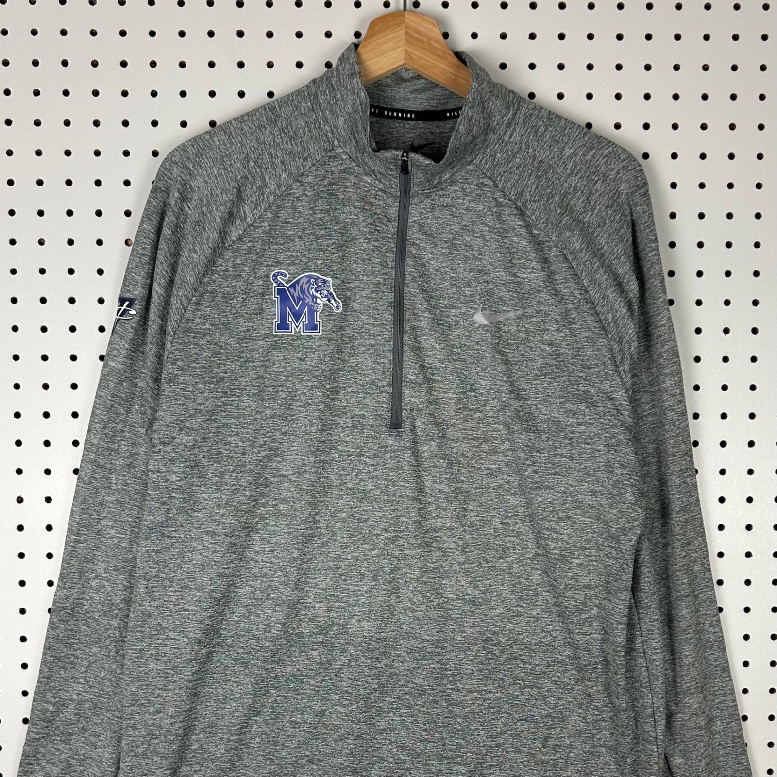 Nike Memphis Tigers Quarter Zip Medium Running Dri Fit Gray 1 Cent Pullover PE gallery
