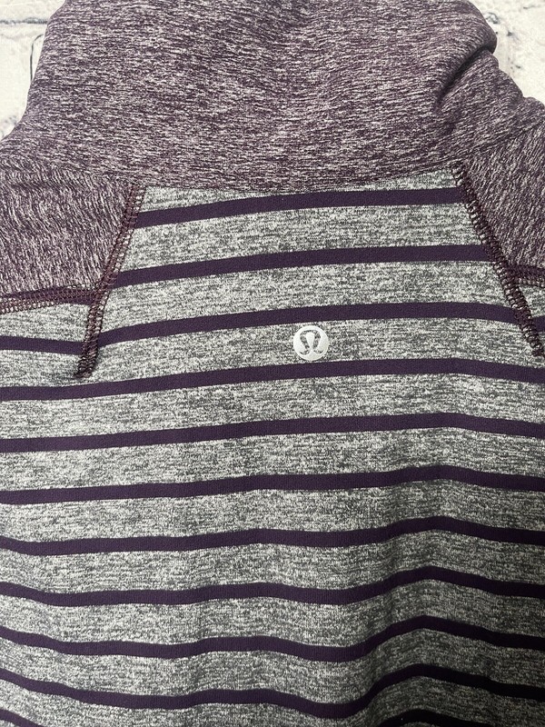 Lululemon Shirt Men 1/4 Zip Pullover Gray Purple Striped Mock Stretch Yoga N18 gallery